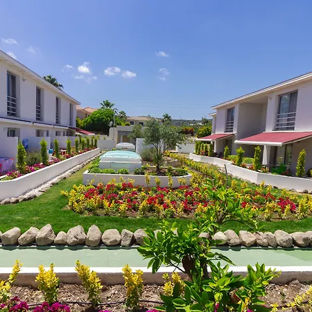 Vela Garden