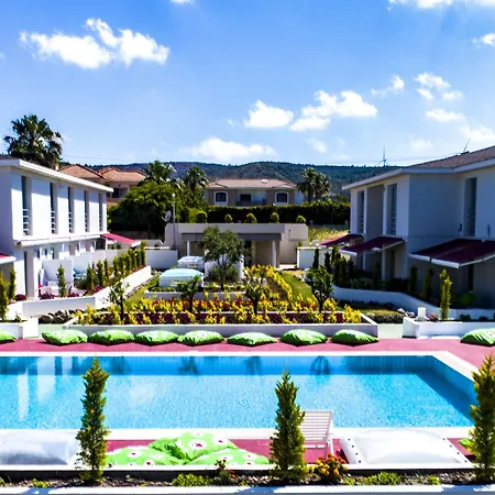 Vela Garden *