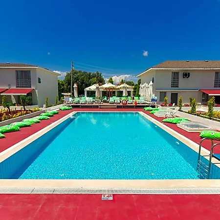 Vela Garden Hotel
